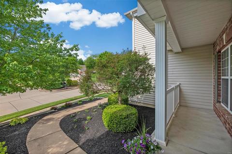 1507 Dietrich Glen Dr, Ballwin, MO 63021 photo 3