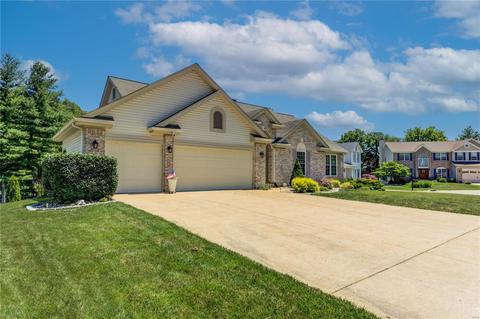 921 Kiefer Trails Dr, Ballwin, MO 63021 photo 3