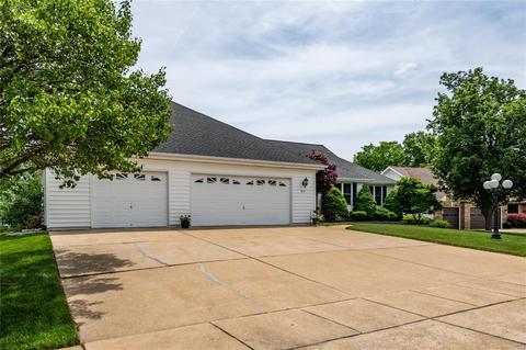310 Oxford Ridge Ct, Ellisville, MO 63021 photo 2