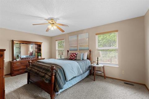 15 Statesman Dr, O'fallon, MO 63368 photo 14