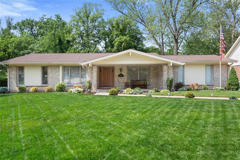 446 Coronado Dr, Ballwin, MO 63011 photo 1
