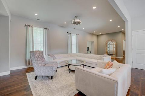 963 Hanna, Manchester, MO 63021 photo 3