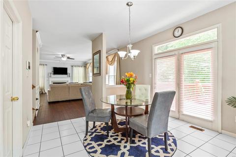 418 Arbor Gln, Ballwin, MO 63021 photo 11