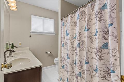 418 Arbor Gln, Ballwin, MO 63021 photo 28