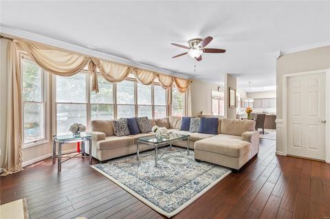 418 Arbor Gln, Ballwin, MO 63021 photo 16