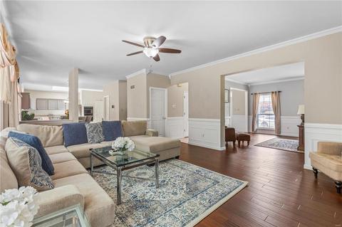 418 Arbor Gln, Ballwin, MO 63021 photo 17