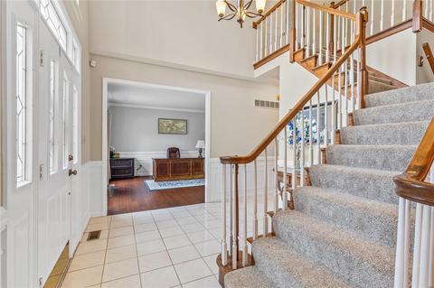 418 Arbor Gln, Ballwin, MO 63021 photo 3