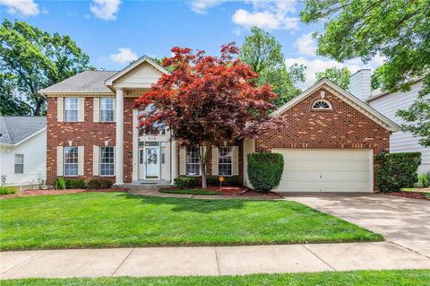 418 Arbor Gln, Ballwin, MO 63021 photo 1