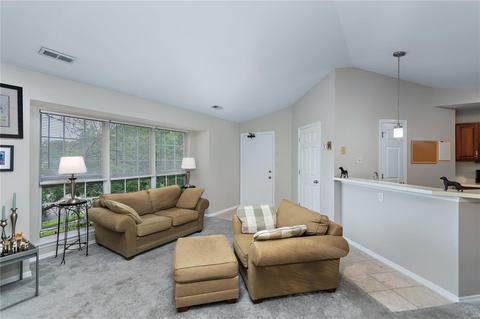 1317 Crossings Ct #D, Ballwin, MO 63021 photo 4