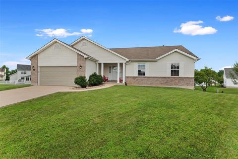35 Treaty Ct, O'fallon, MO 63366 photo 2