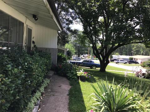 2274 Crandel Dr, Saint Louis, MO 63136 photo 4