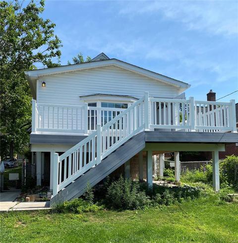 8916 Apache, Saint Louis, MO 63114 photo 18