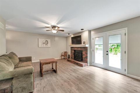 14 Cedar Glen Ct, Saint Charles, MO 63304 photo 13