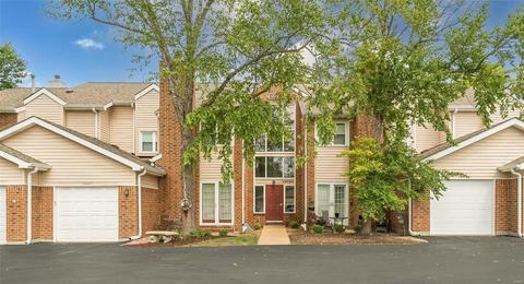 1332 Holgate Dr #G5, Ballwin, MO 63021 photo 1