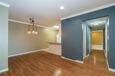 1332 Holgate Dr #G5, Ballwin, MO 63021 photo 7