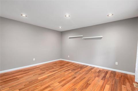 506 Forest Run Dr, Eureka, MO 63025 photo 2