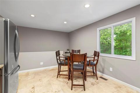 506 Forest Run Dr, Eureka, MO 63025 photo 15