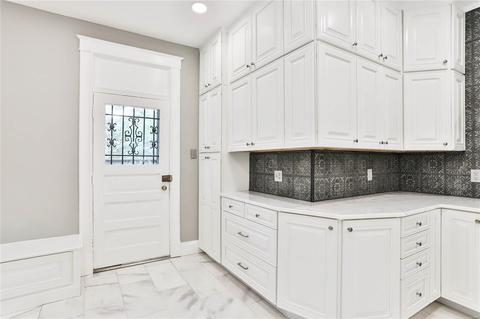 4918 Pershing Pl, Saint Louis, MO 63108 photo 17