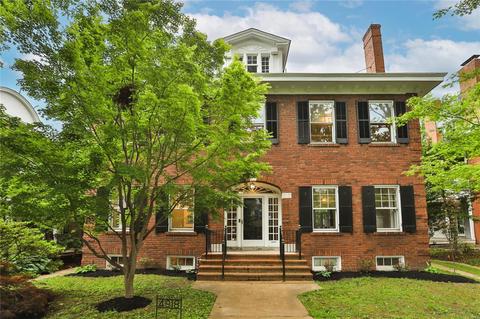 4918 Pershing Pl, Saint Louis, MO 63108 photo 1