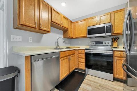 804 Brookmead Dr, O'fallon, MO 63366 photo 7