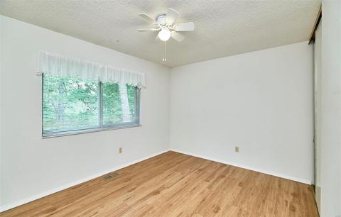 815 Country Stone Dr, Manchester, MO 63021 photo 37