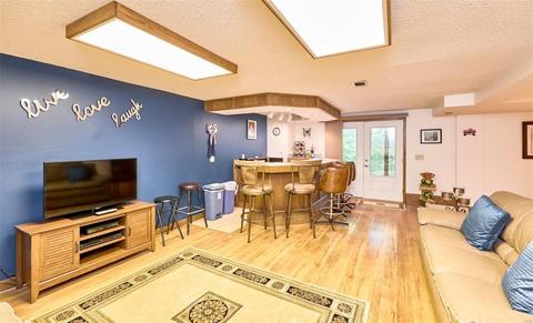 815 Country Stone Dr, Manchester, MO 63021 photo 49