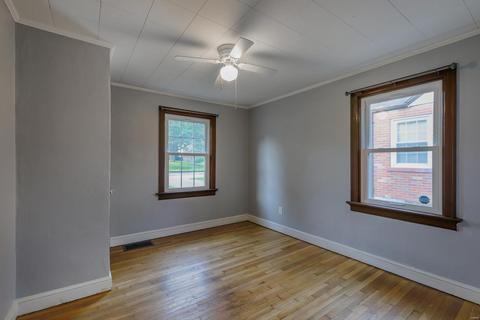 8904 Apache Ln, Saint Louis, MO 63114 photo 18