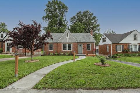 8904 Apache Ln, Saint Louis, MO 63114 photo 1