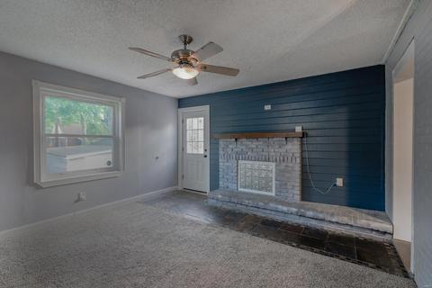 8904 Apache Ln, Saint Louis, MO 63114 photo 11