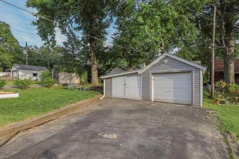 8904 Apache Ln, Saint Louis, MO 63114 photo 38