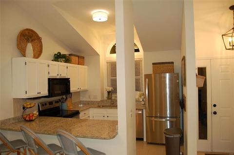 30 Morning Hill Dr, Ballwin, MO 63021 photo 5