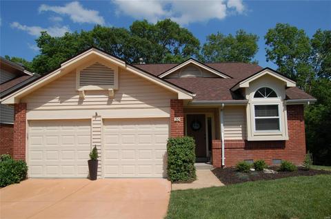 30 Morning Hill Dr, Ballwin, MO 63021 photo 1