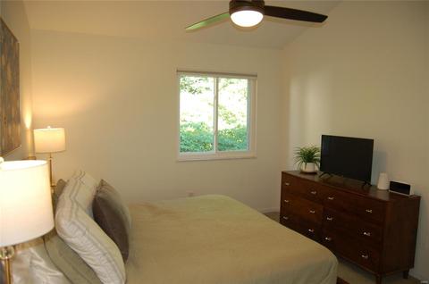 30 Morning Hill Dr, Ballwin, MO 63021 photo 28