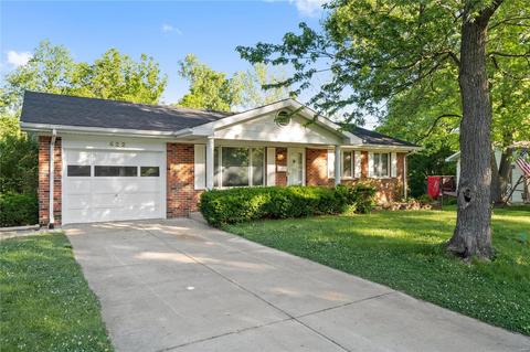 422 Sunset Ln, O'fallon, MO 63366 photo 2