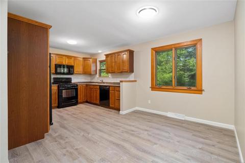 422 Sunset Ln, O'fallon, MO 63366 photo 8