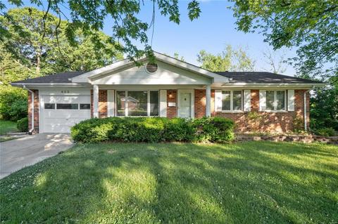 422 Sunset Ln, O'fallon, MO 63366 photo 1