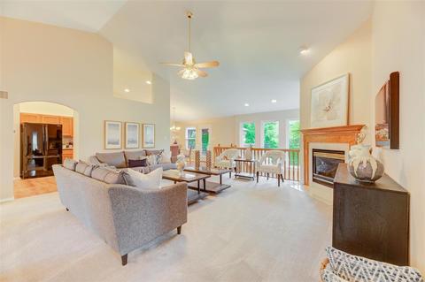 214 Bushgate Way, Eureka, MO 63025 photo 5