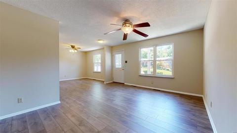 811 Windingpath Ln, Manchester, MO 63021 photo 4