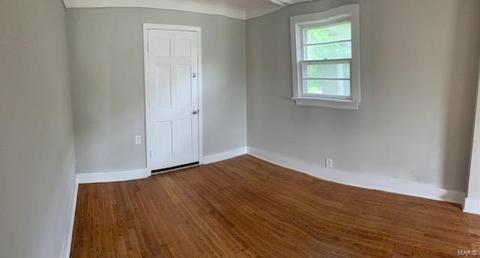 3638 Dixie Dr, Saint Ann, MO 63074 photo 5