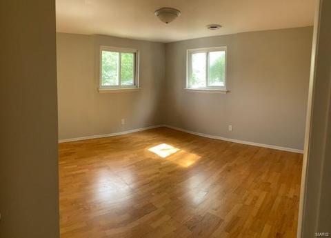 3638 Dixie Dr, Saint Ann, MO 63074 photo 8