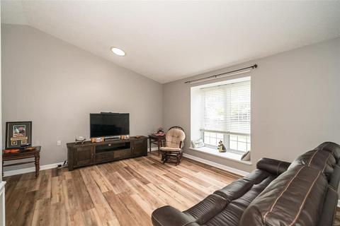 811 Eaglebrooke Dr, Ballwin, MO 63021 photo 5