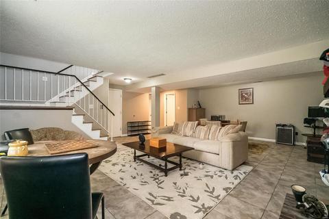 811 Eaglebrooke Dr, Ballwin, MO 63021 photo 27