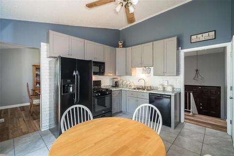 811 Eaglebrooke Dr, Ballwin, MO 63021 photo 13