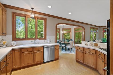 665 Clifden Dr, Weldon Spring, MO 63304 photo 27