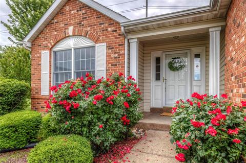 7016 Brassel Dr, O'fallon, MO 63368 photo 2