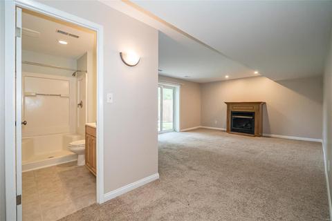 373 Messina Dr, Ballwin, MO 63021 photo 30
