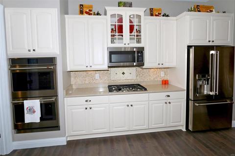801 Kingsgate Dr, O'fallon, MO 63368 photo 8