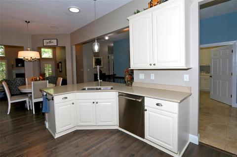 801 Kingsgate Dr, O'fallon, MO 63368 photo 11