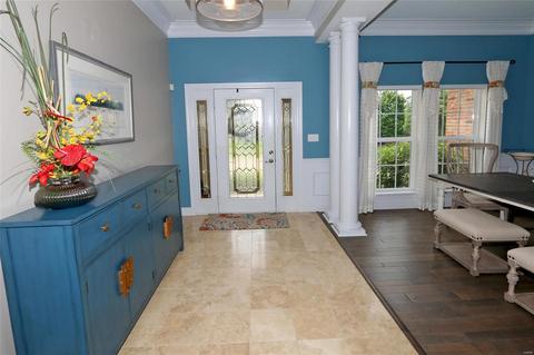 801 Kingsgate Dr, O'fallon, MO 63368 photo 4