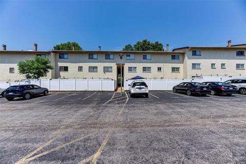 144 Carmel Woods Dr, Ellisville, MO 63021 photo 20